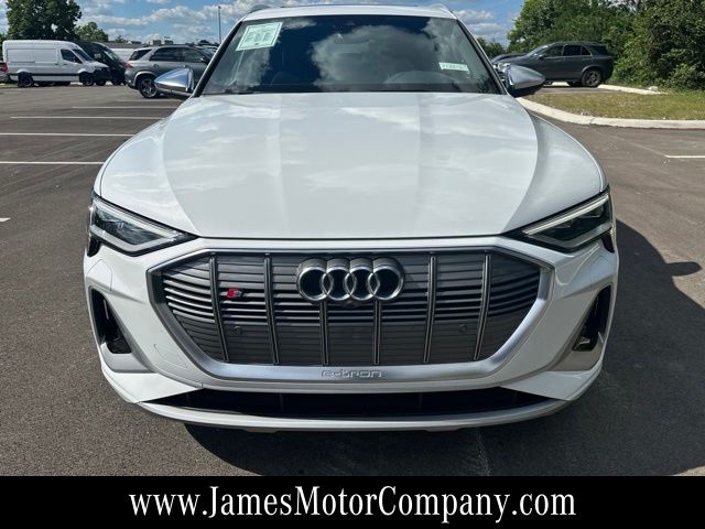 audi e-tron s 2022 WA1ACBGE7NB040364 image audi e-tron s 2022 WA1ACBGE7NB040364 image